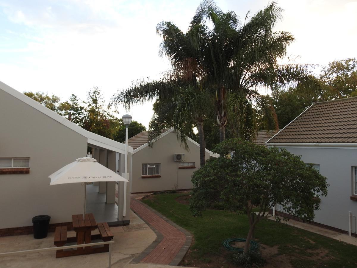 The Featherbed - Oudtshoorn Exterior foto